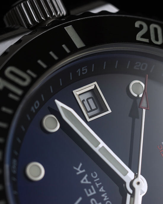 Macro image of Pompeak Sub-Aquatic Deep-Dive Dial Edition. Swiss powered, automatic dive watches for men.