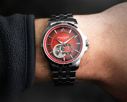 Gentlemen's Classic: Smoked Red (Limited Edition)